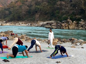 06 Days Mind, Body, and Soul Wellness Meditation and Yoga Retreat in  Himachal Pradesh, India